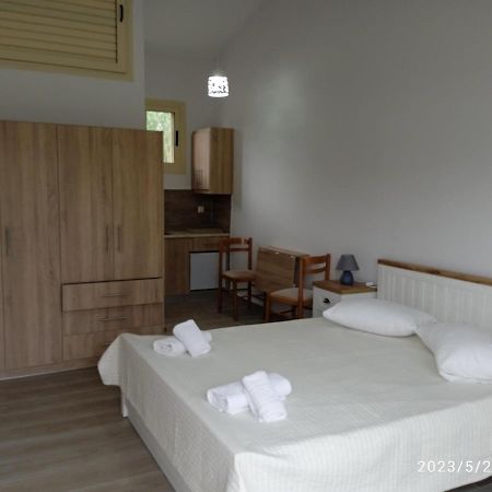 Evoikos Beach & Resort ลิวานาไต ภายนอก รูปภาพ