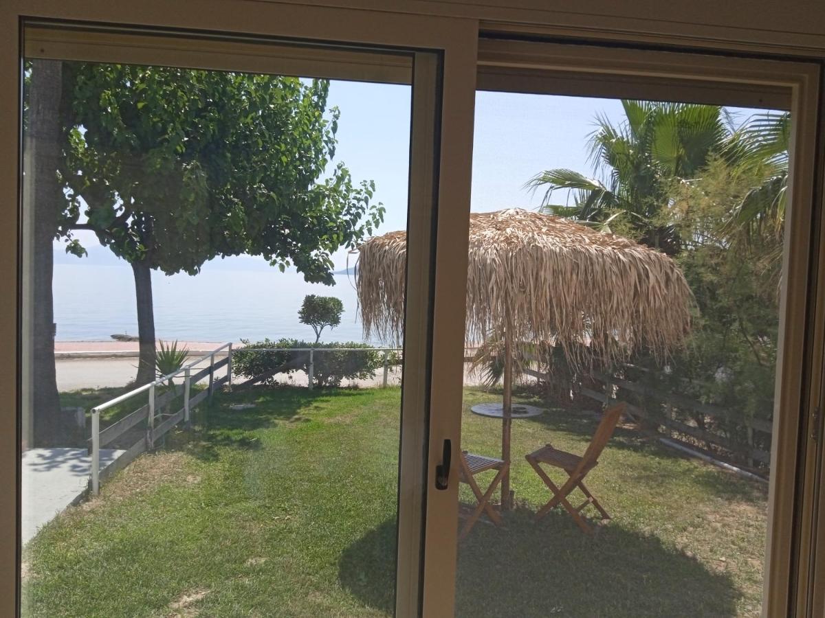 Evoikos Beach & Resort ลิวานาไต ภายนอก รูปภาพ