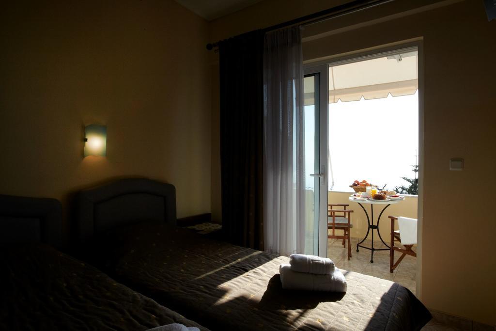Evoikos Beach & Resort ลิวานาไต ภายนอก รูปภาพ
