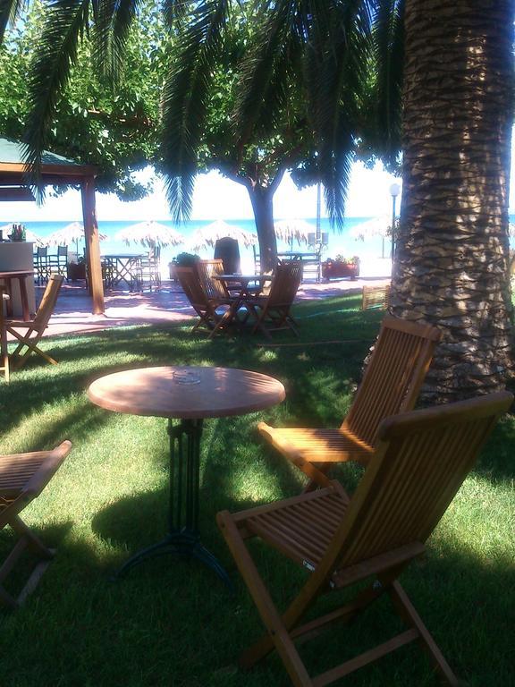 Evoikos Beach & Resort ลิวานาไต ภายนอก รูปภาพ